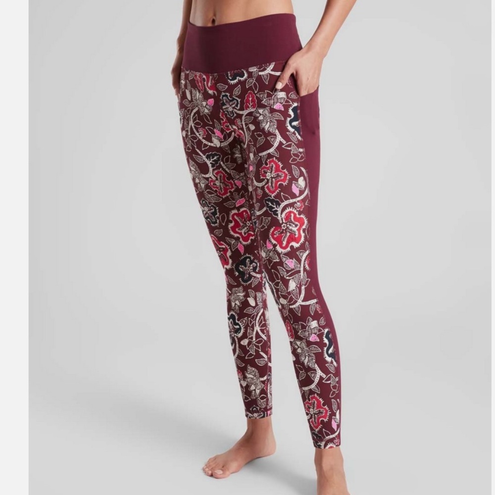 Athleta Dark Garnet Floral Affirmation Powervita 7/8 Leggings Ladies XS